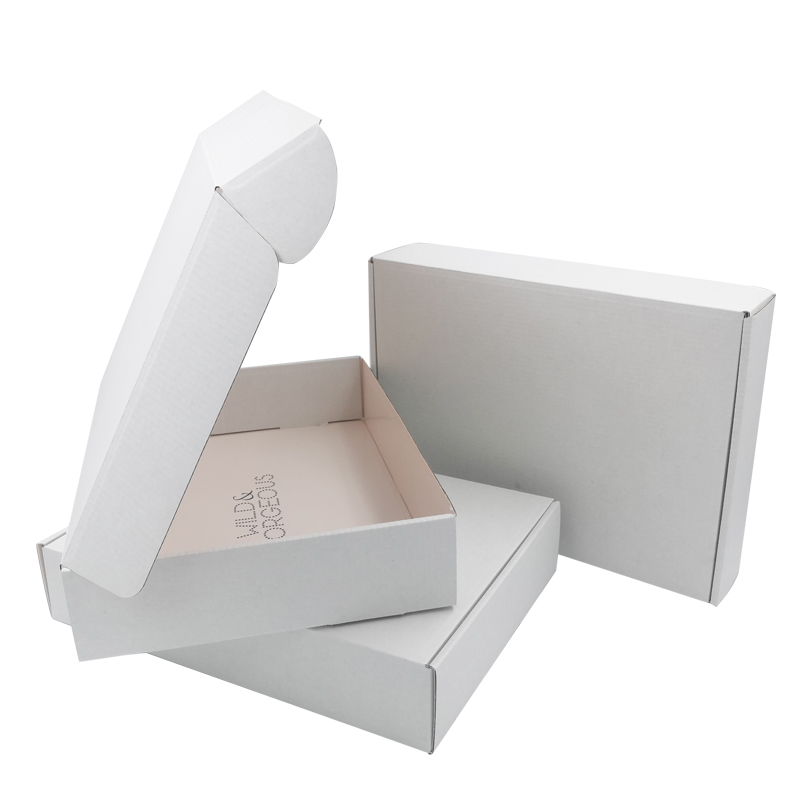 White Mailer Box